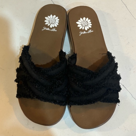 Yellow Box Size 7 slide in sandals. Cloth/fuzzy straps. Like new rarely worn. - Picture 2 of 7